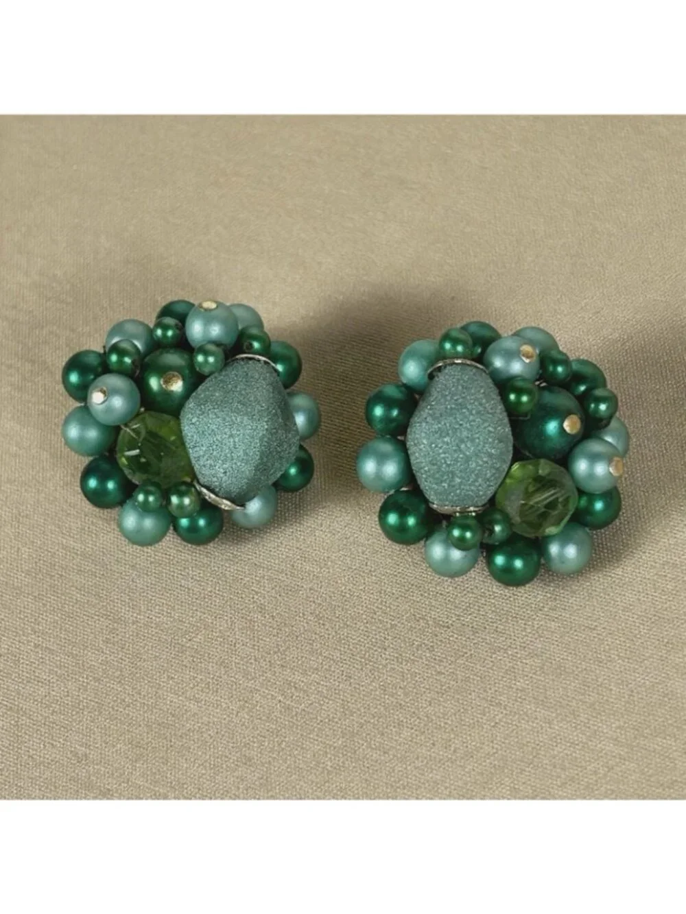 Vintage Japan Signed Green Sugar Bead Faux Pearl Clip On Statement Earrings A8